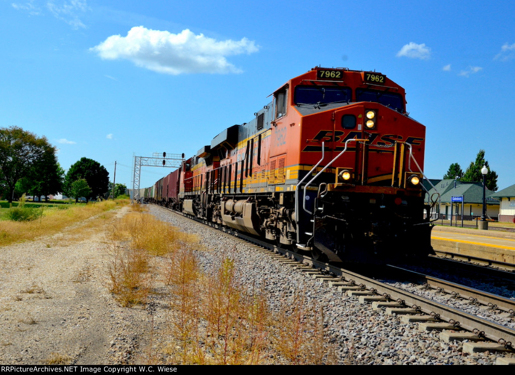 8229 - BNSF